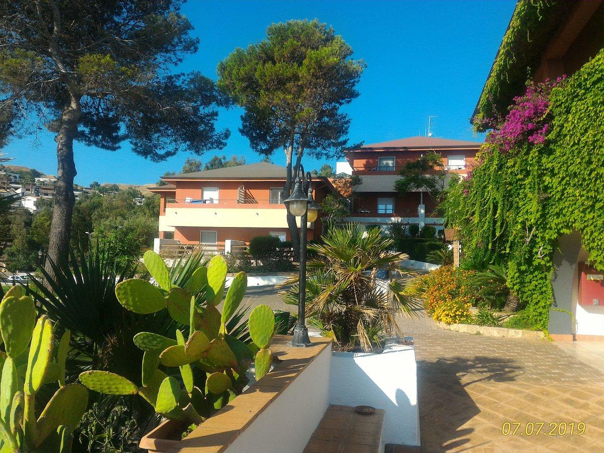 Amareclub Club Casarossa Hotel Crotone Buitenkant foto